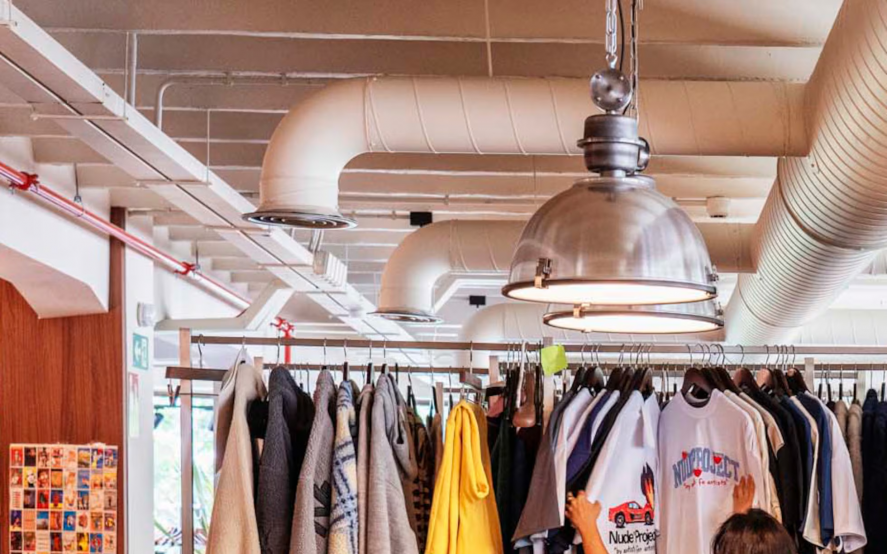 Una colección lista para ir a tiendas. “Todos nos probamos todo, somos los mejores modelos de nuestra ropa”, afirman los fundadores de Nude Project